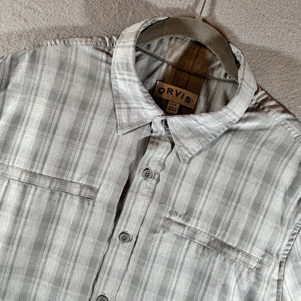 Orvis Mens Gray White Plaid Short Sleeve Button Down Shirt Large L Outdoor Shirt